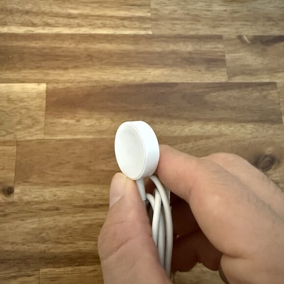 Apple Watch Magnetic Charger USB-A 1M White/White A1768 Genuine OEM USED Tested - Picture 5 of 7